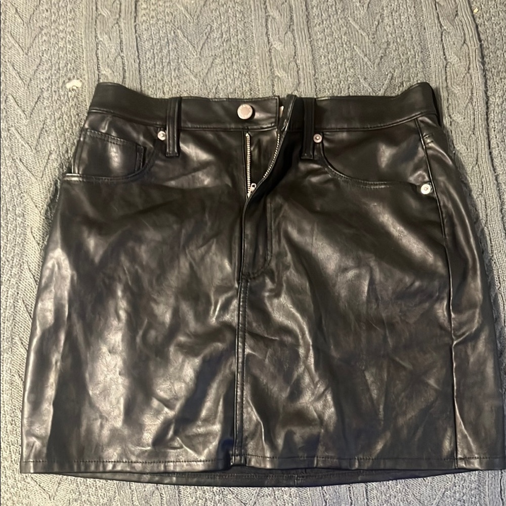 Universal Thread Black Mini Pencil Skirt Night Out
